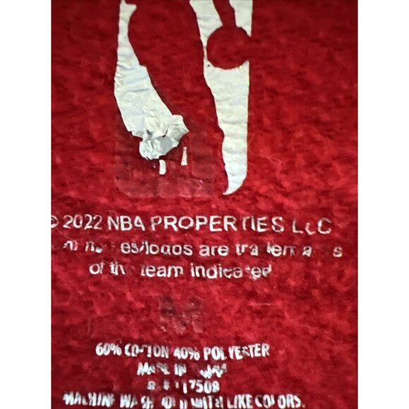 MIAMI HEAT Ladies Sz M Red Long Sleeve NBA Basketball Sweatshirt Crewneck - Picture 6 of 6